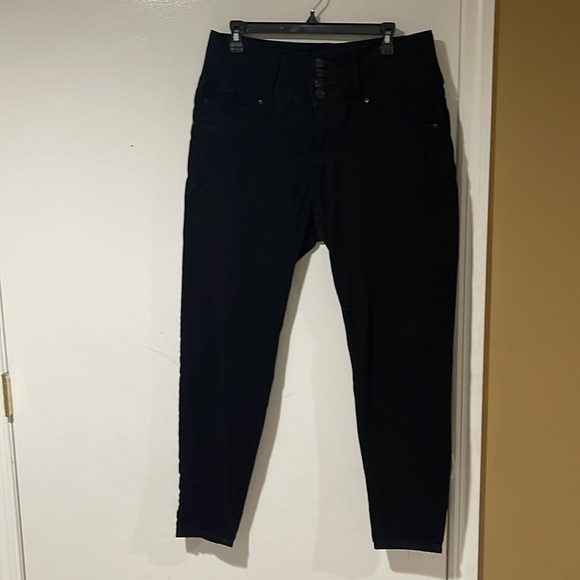 Women's Jeans Pants It's a La Stretchy Fabric Size 17 33 - Picture 1 of 10
